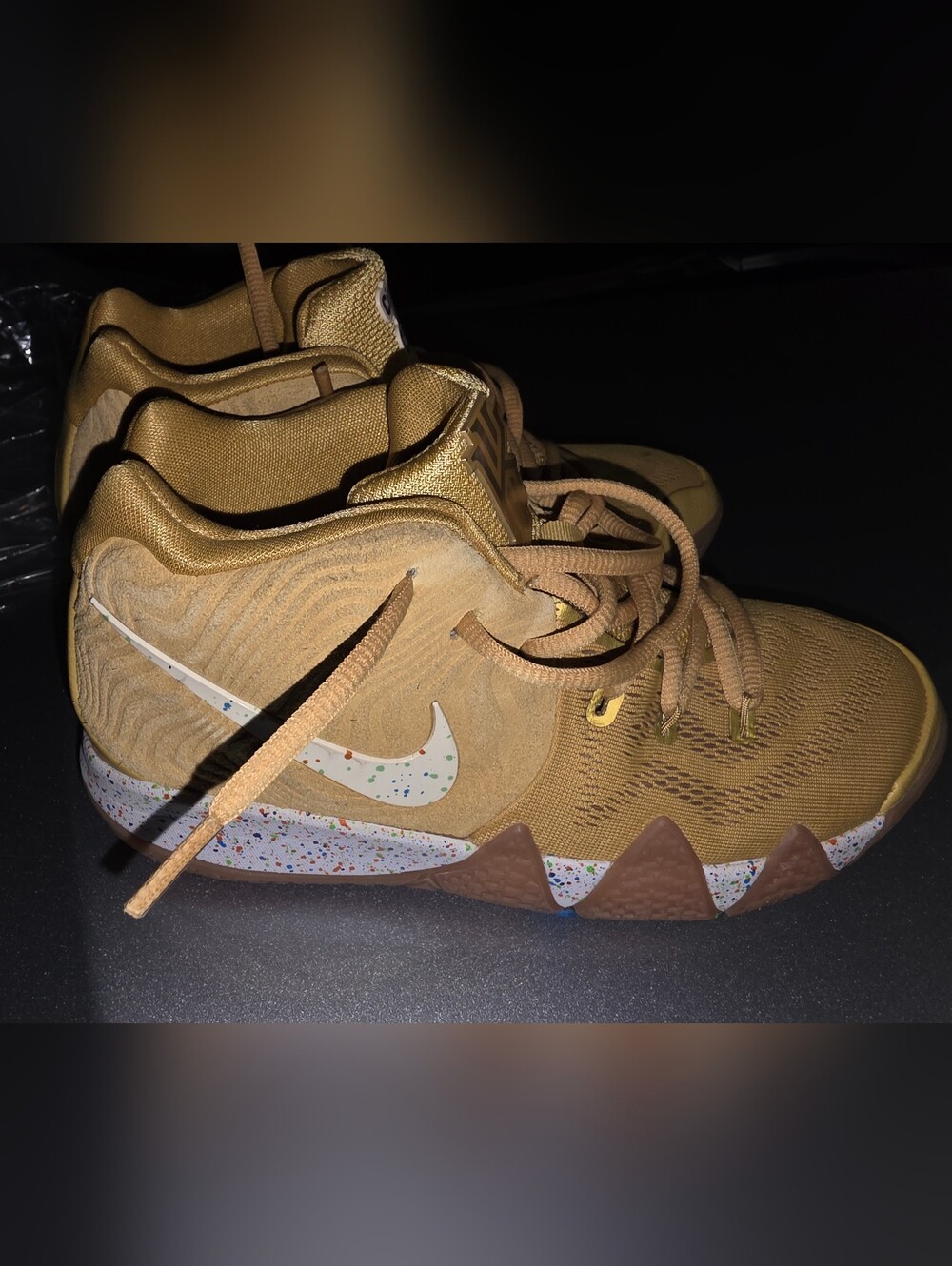 Used Kyrie's 5.5Y Cinnamon Toast Crunch Basketball Shoes -Tan No Insoles No Box